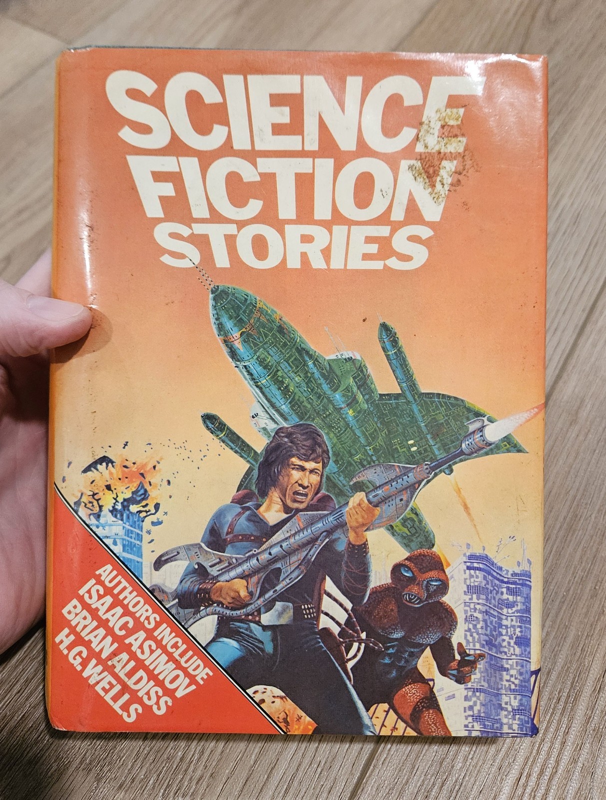 Science Fiction Stories Octopus 1979 – Asimov, Aldiss, H.G. Wells and More HC DJ