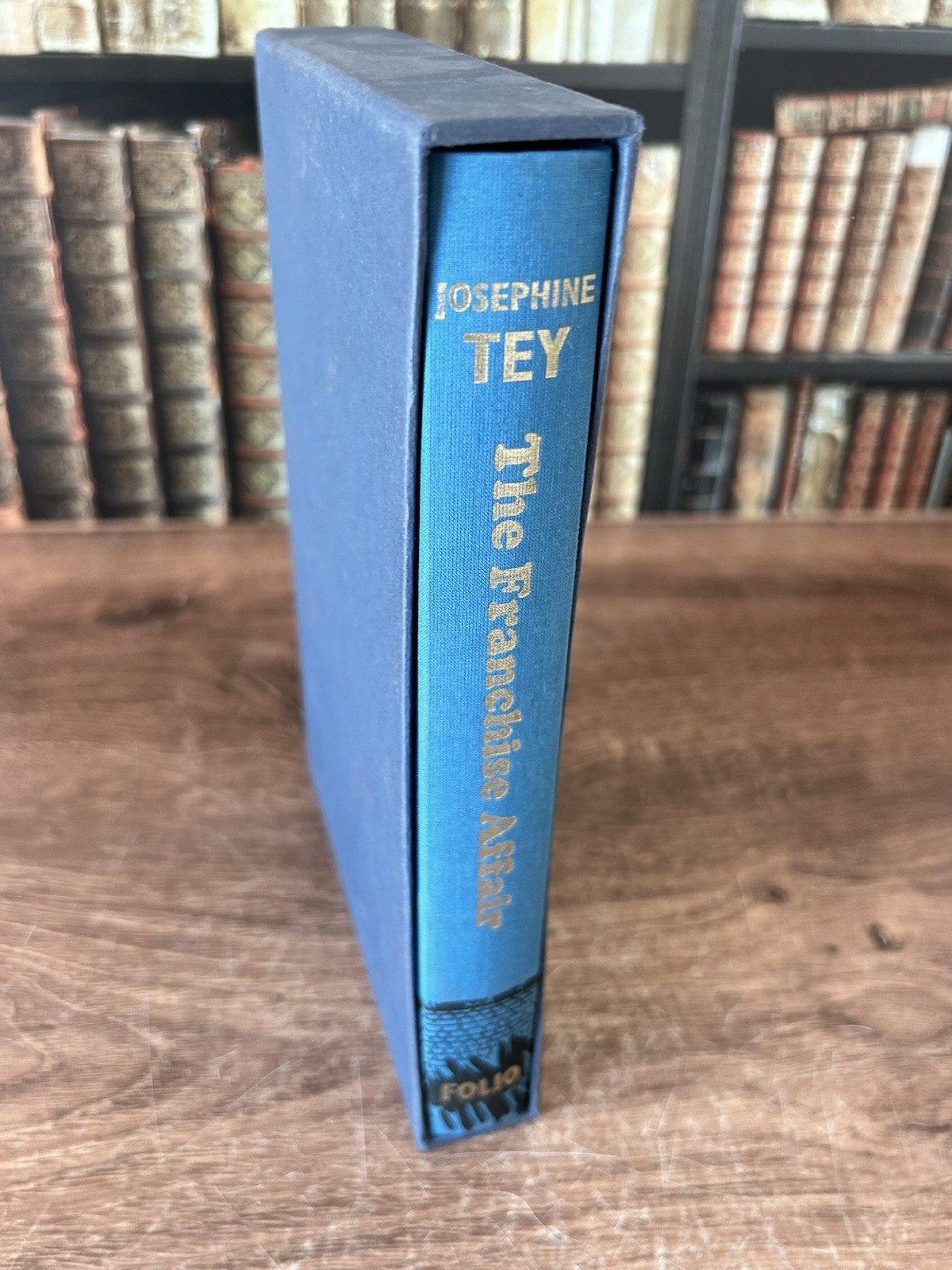 Josephine Tey, The Franchise Affair – Folio Society Hardcover in Slipcase 2001
