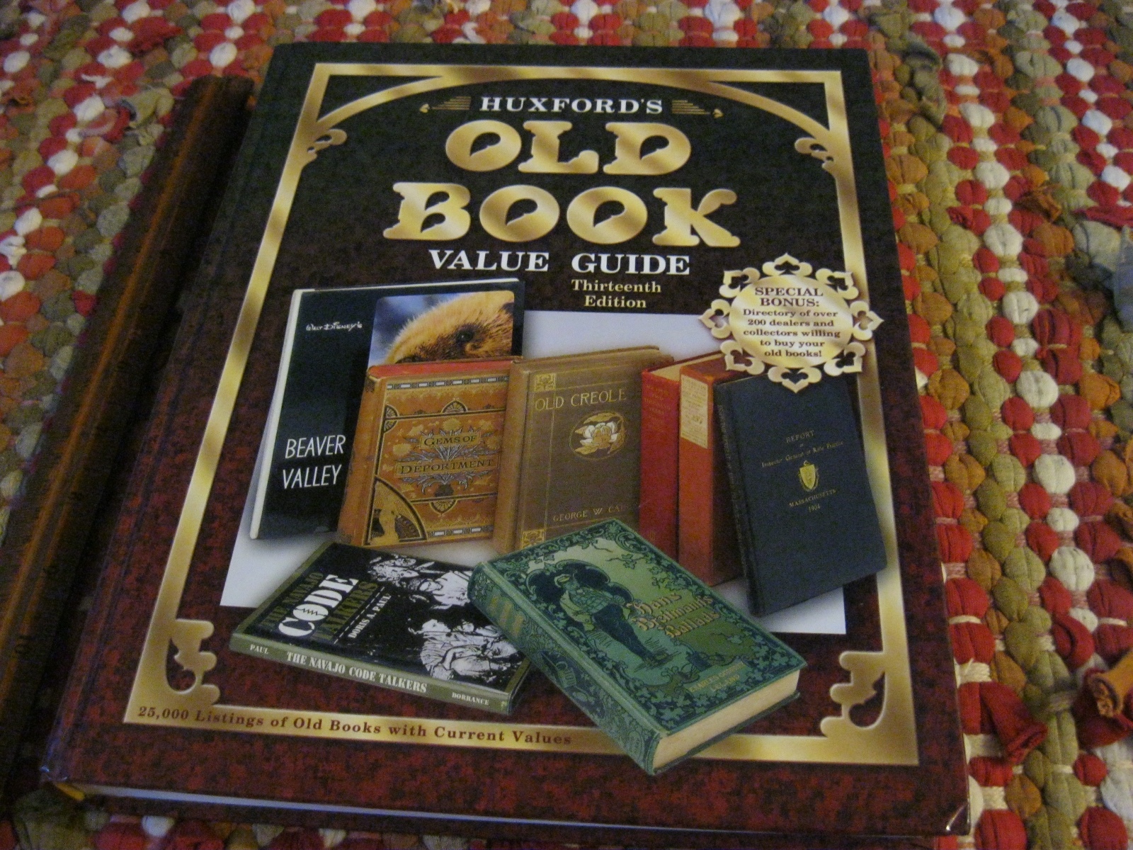 Huxford’s Old Book Value Guide by Sharon Huxford