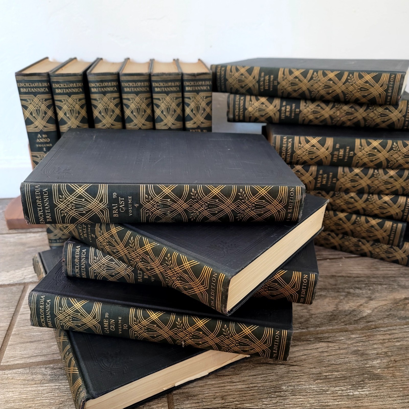 The Encyclopedia Britannica Complete Volume 1-24 Set 1929 14th Edition