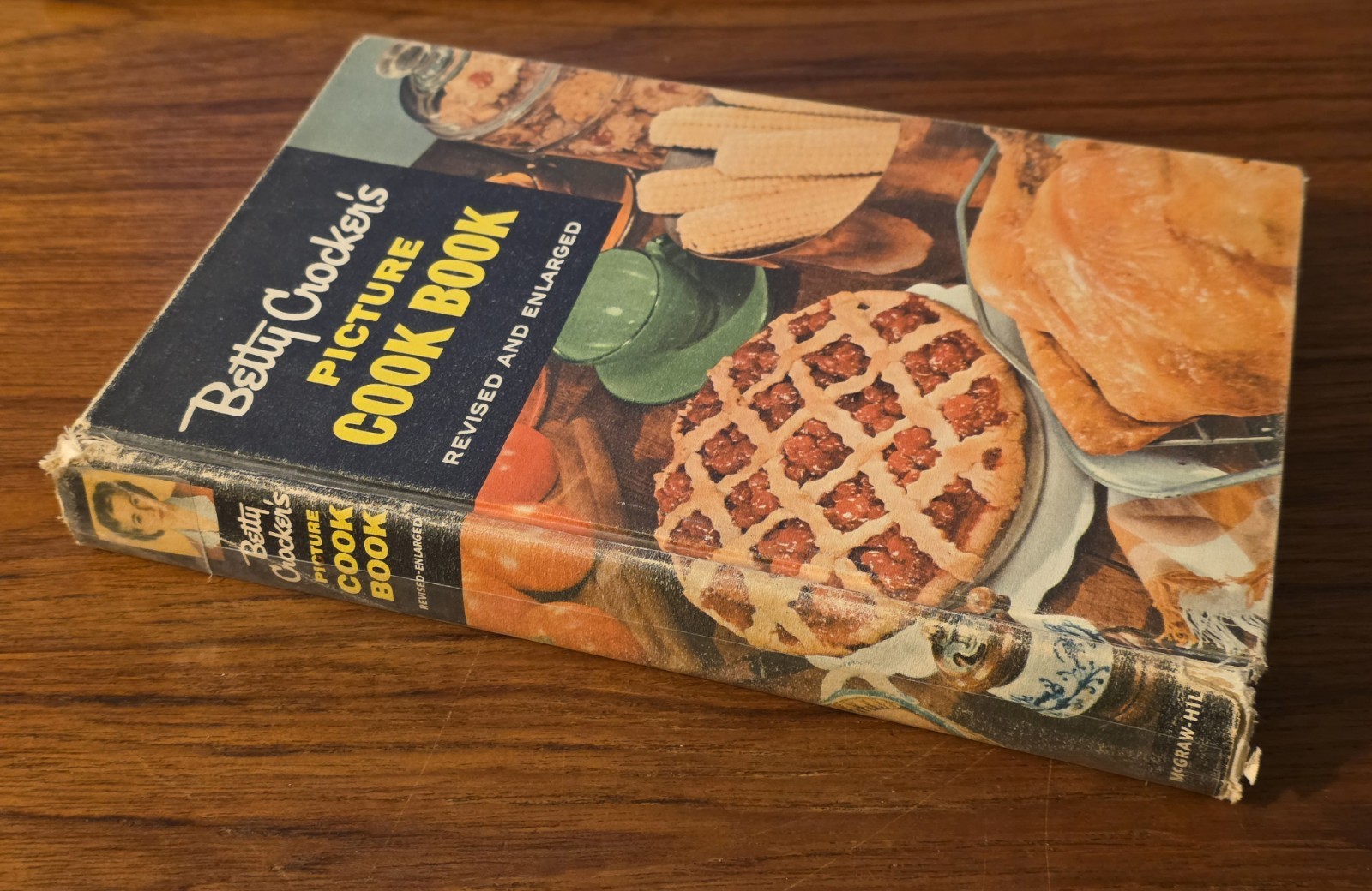 „Betty Crocker’s Picture Cook Book; Revised and Enlarged“ HC 2e 2p 1958