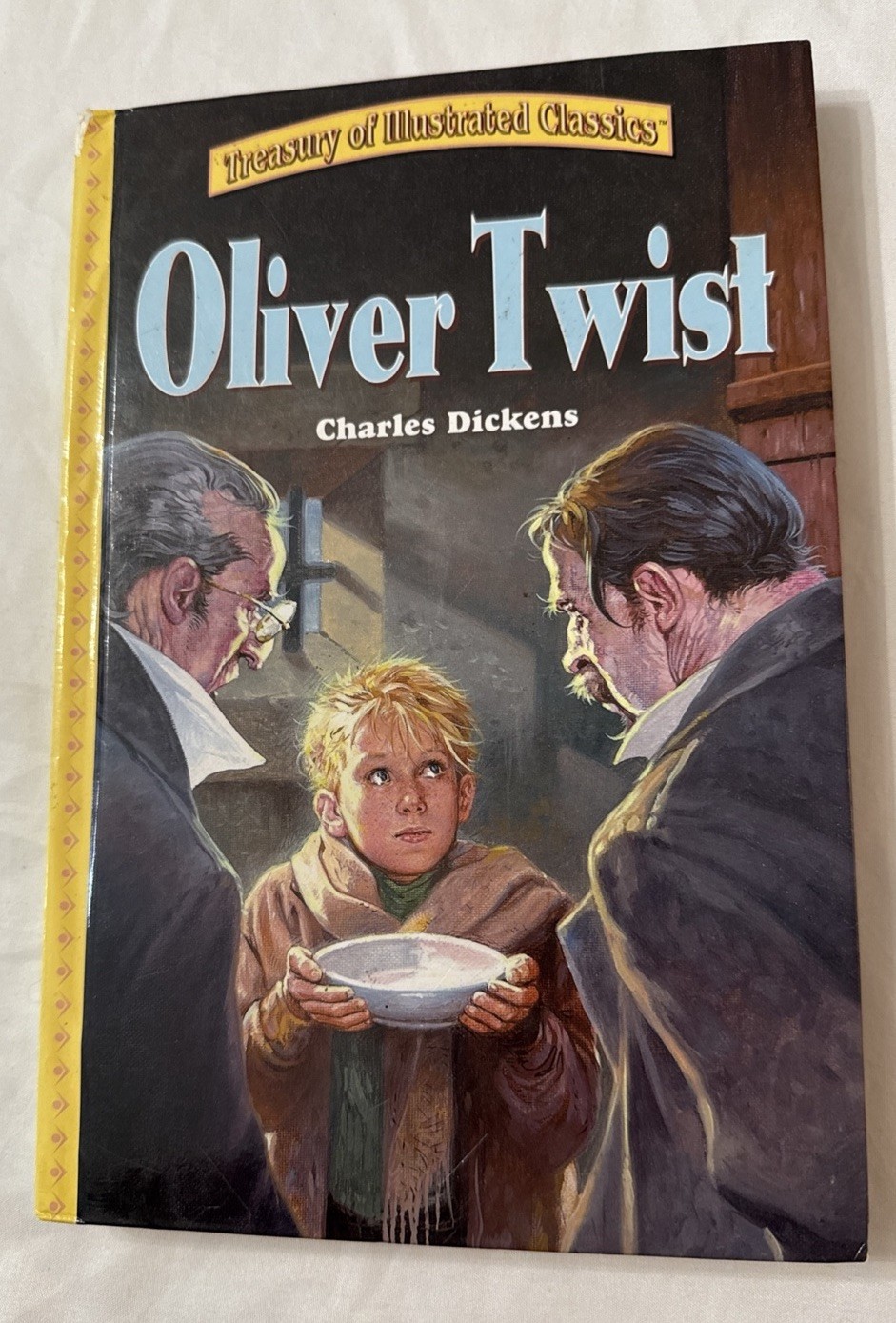 Oliver Twist Charles Dickens Treasury of Illustrated Classics (2002, Hardcover)