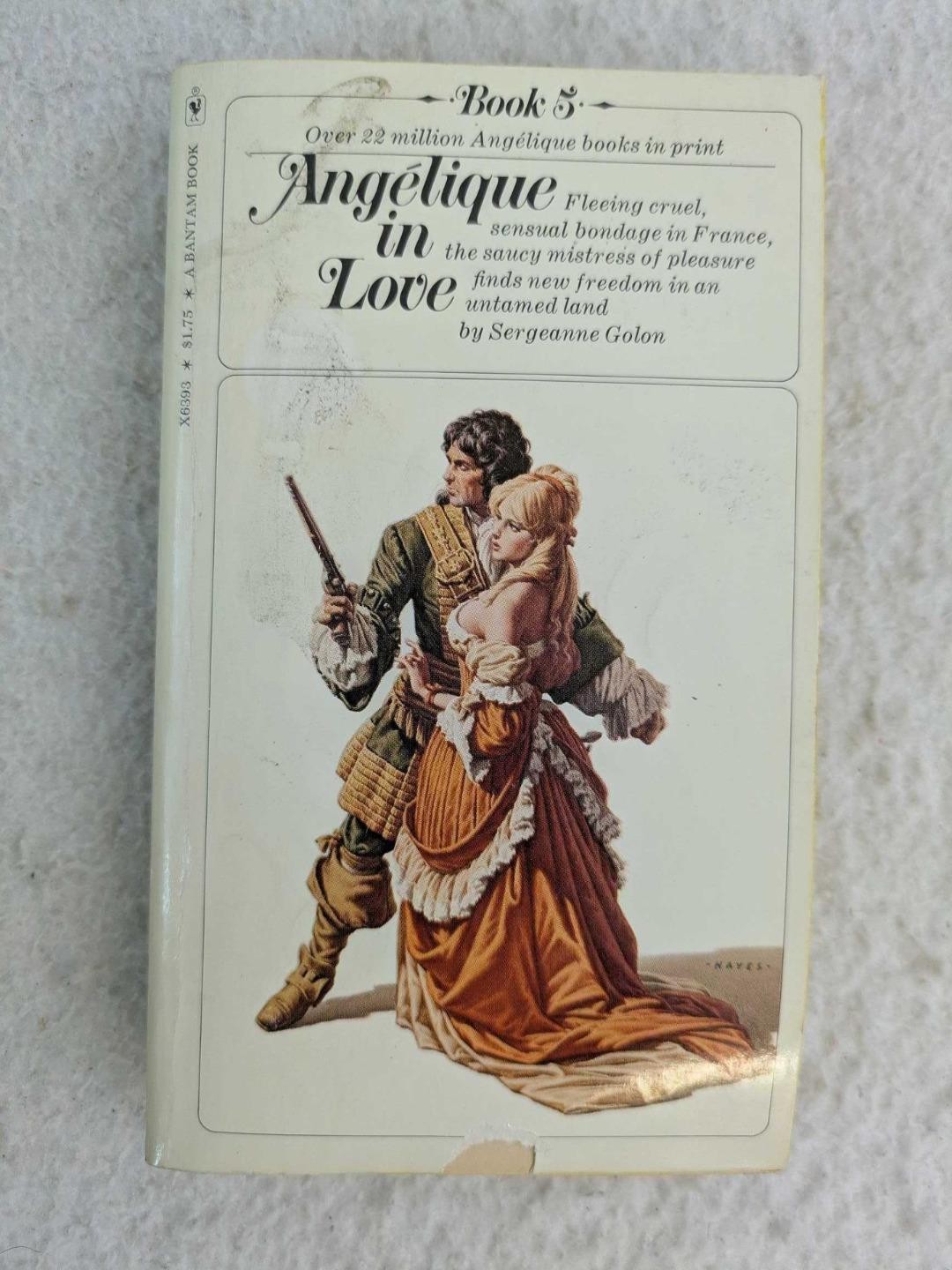 Sergeanne Golon ANGELIQUE IN LOVE Book 5 1976 Bantam Paperback 13th Printing