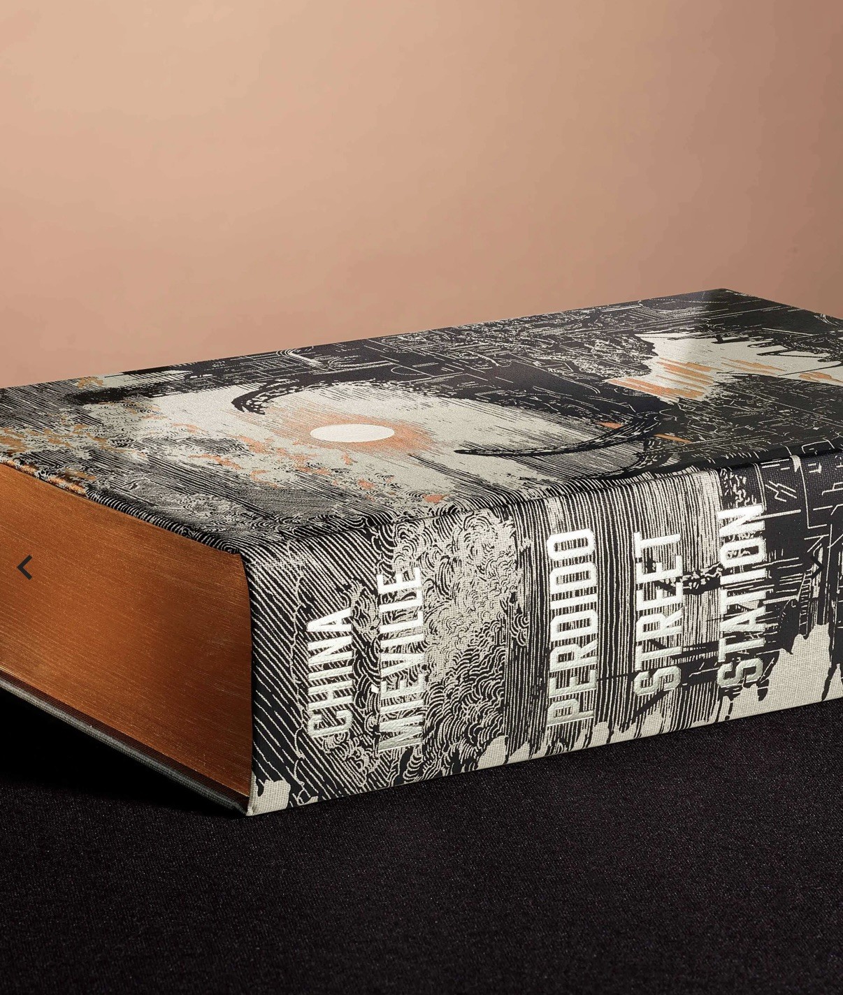 Folio Society Limited Edition Perdido Street Station by China Mieville,boxed 140