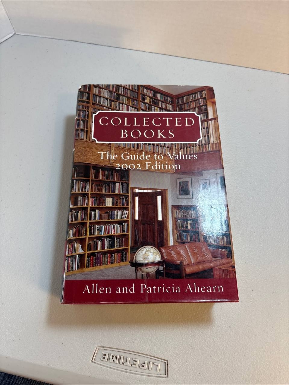 Collected Books : The Guide to Values, 2002 Edition by Patricia Ahearn and Allen