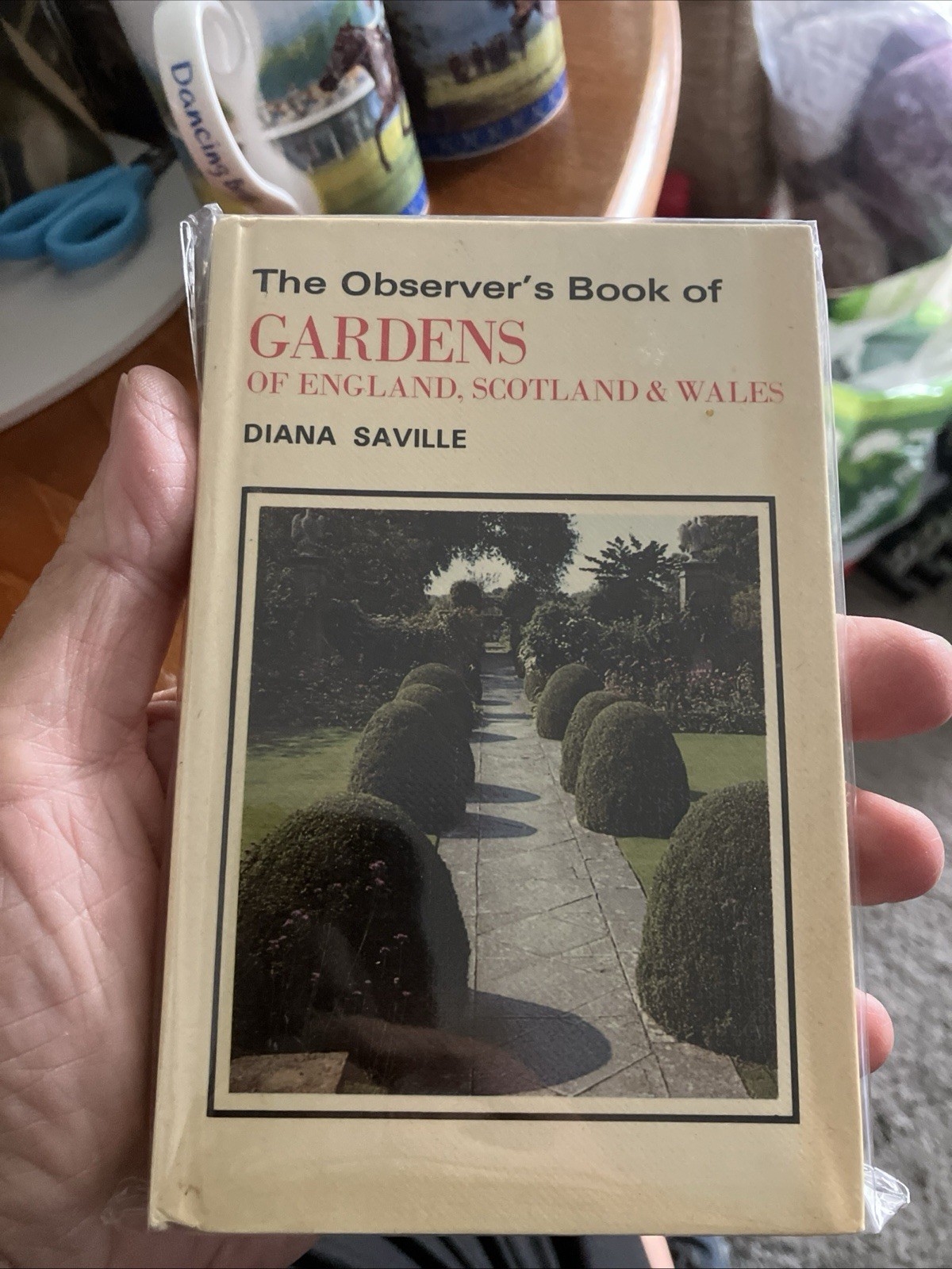 The Observer’s Book of Gardens