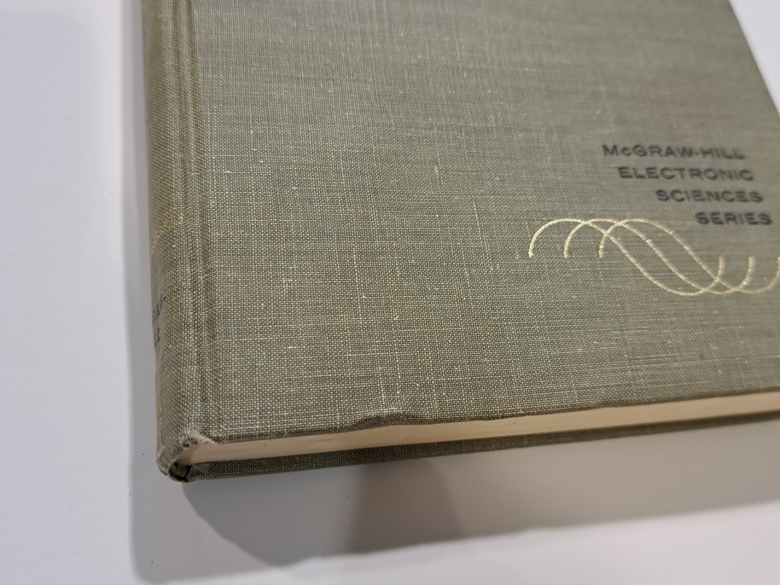 RARE The Fourier Integral and Its Applications 1962 ELECTRICAL ENGINEERING 193