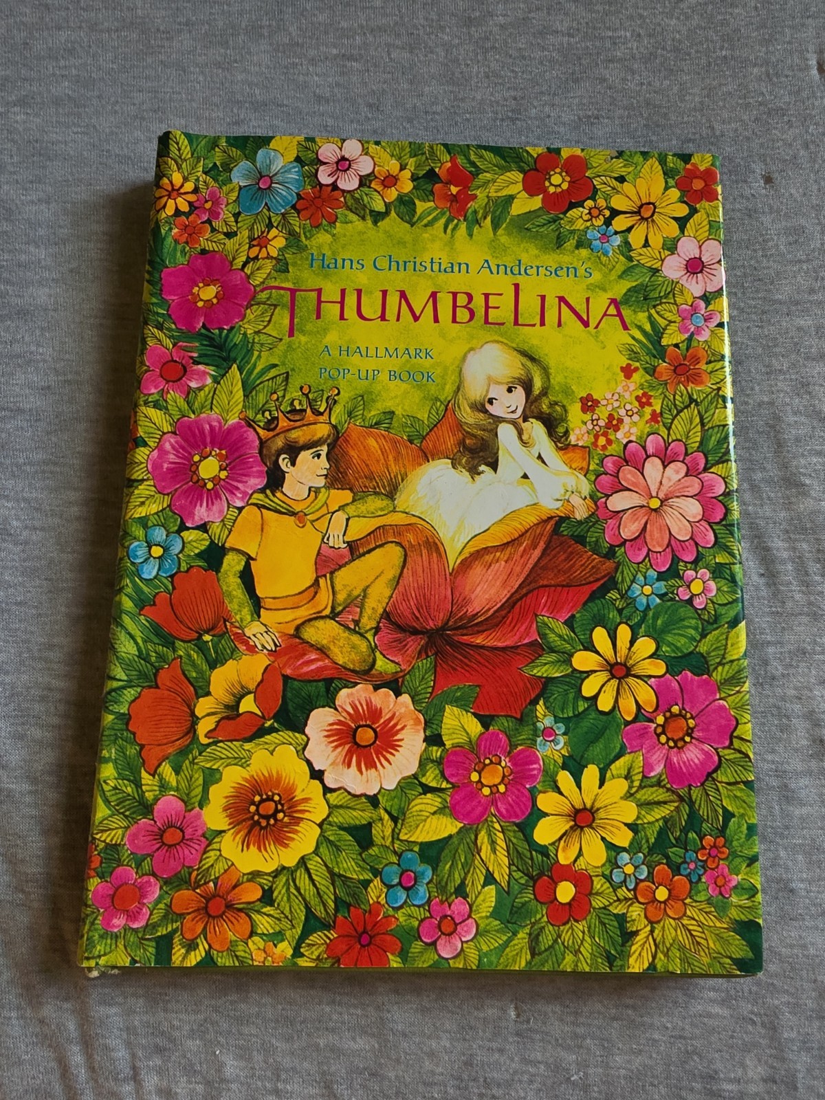 Vintage Hallmark THUMBELINA Pop-Up Book Hans Christian Andersen HC with Dust Jac