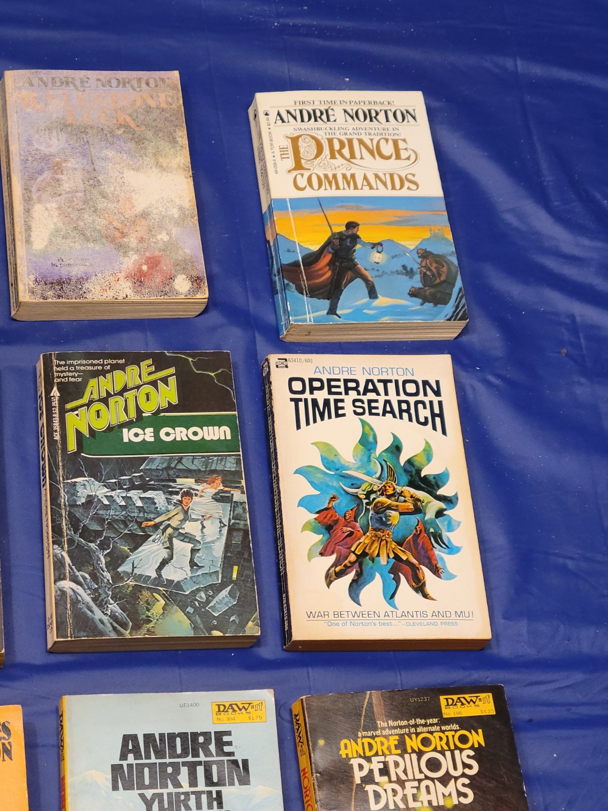 26 ANDRE NORTON Science Fiction SYFY Books Stand Alone Novel Book LOT PB & HB