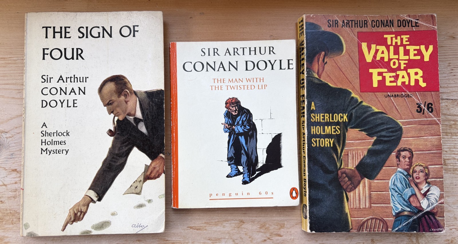 Sir Arthur Conan Doyle Sherlock Holmes Vtg Books 3x paperbacks – See Description