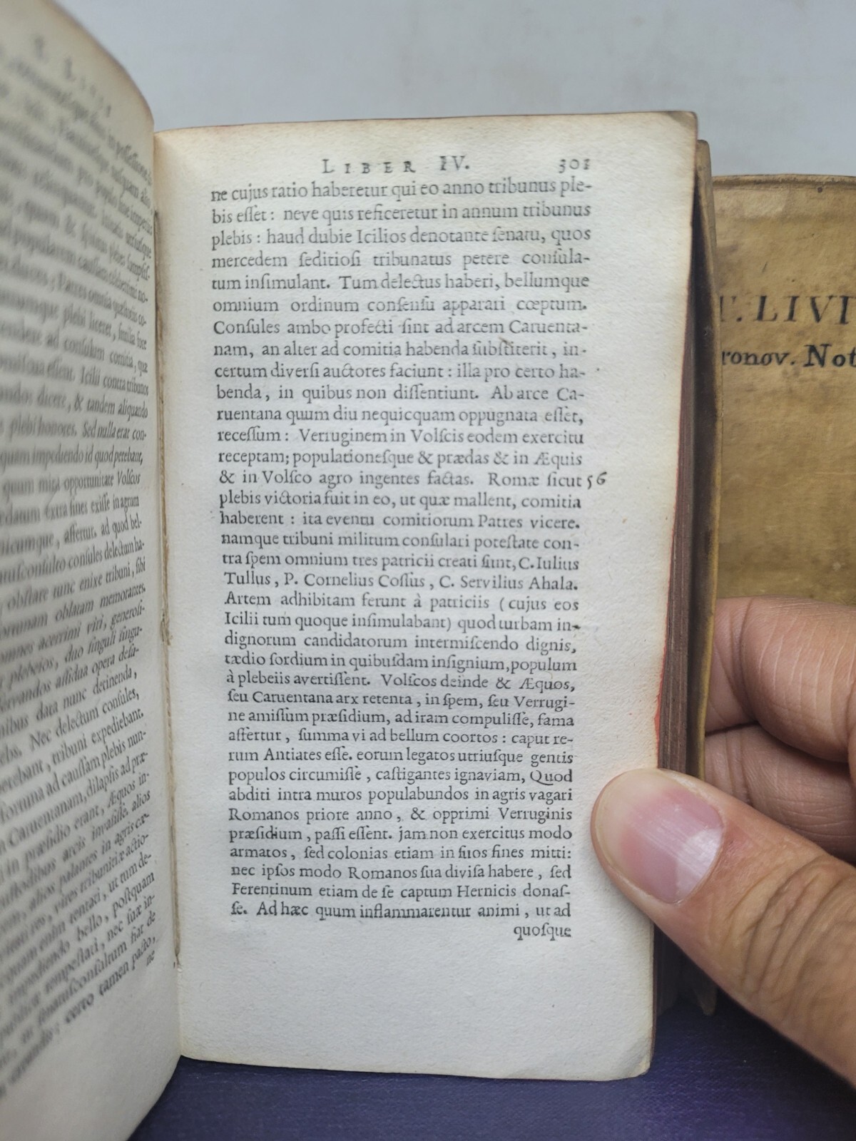 Titi Livii Historiarum Libri 1645/1644 ~ Titus‘ History of Rome ~ Four Volumes